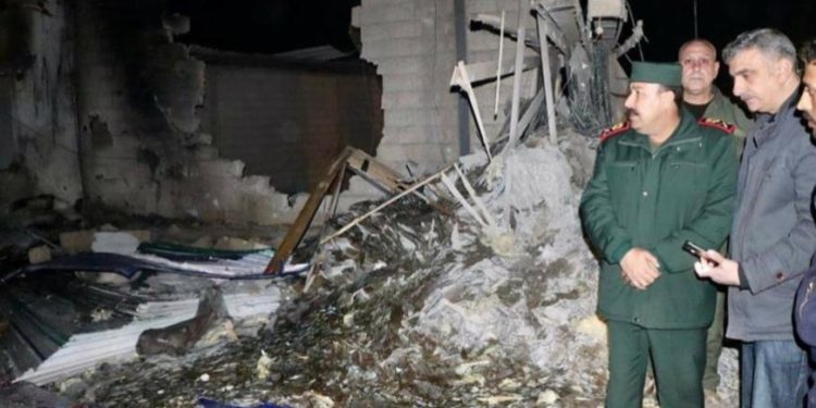 قصف إسرائيلي على دمشق والسويداء ومقتل مدنيين بصاروخ دفاع جوي للنظام