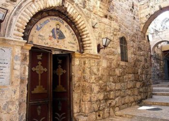 “حديقة البقر” في القدس تشعل انتفاضة الأرمن