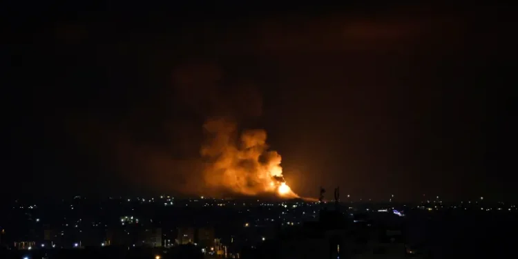 غارات إسرائيلية على قطاع غزة واستشهاد 12 بينهم 3 من قيادات “الجهاد الإسلامي”غارات إسرائيلية على قطاع غزة