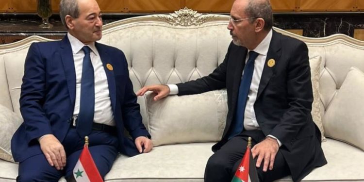 مشروع قرار سورية في القمة العربية.. النظام يتجاوب مع مطالب الأردن