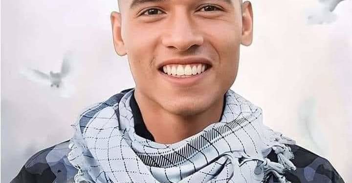 المصريون يغنون لابنهم محمد صلاح أنا أم البطل