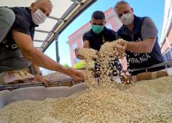 الأردن تتفاوض مع الأسد: إعادة اللاجئين مقابل وقف تهريب الكبتاغون!