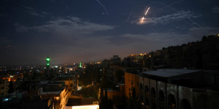 ما هية الاحتفاظ بحق الرد