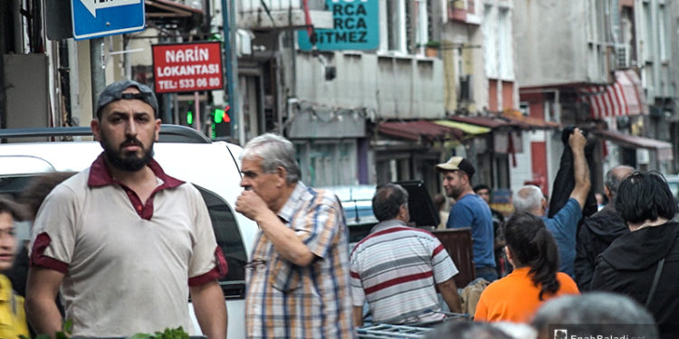  من يضع حدًا للعنصريين في تركيا ؟؟