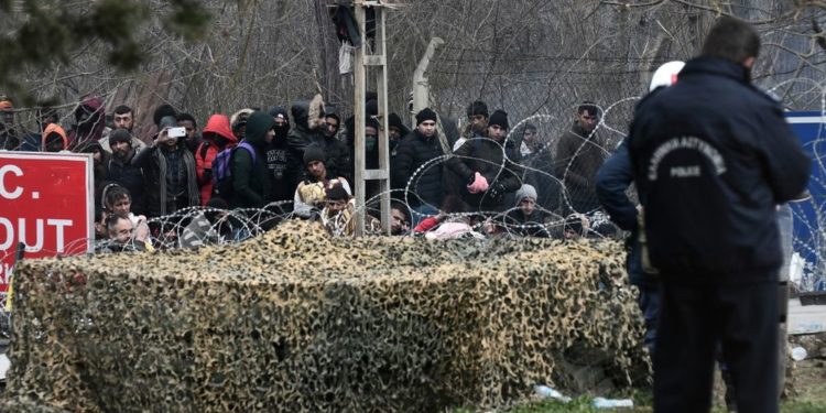 قبرص تطلب مراجعة وضع سورية كبلد غير آمن لإعادة المهاجرين إليه