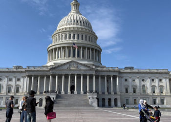 مسارات شيطانية