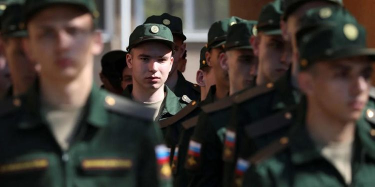 ما الذي يسيء الغرب فهمه في شأن الجيش الروسي؟