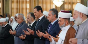 بشار الأسد يزور مناطق الساحل: محاولة لتهدئة حاضنته الشعبية