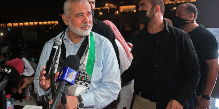 صحيفة: اتفاق قطري أميركي على إعادة النظر في روابط الدوحة بحماس