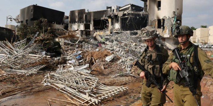   أكثر من 1100 قتيل في مواجهات مفتوحة بين إسرائيل و”حماس”…ومخاوف من امتداد الصراع