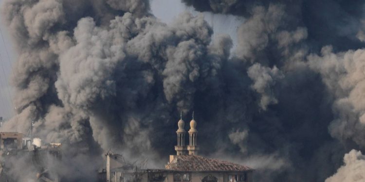 الاحتلال القمعي والغارات الوحشية الإسرائيلية