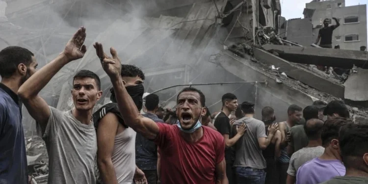 الشعب الفلسطيني سيبقى صامدا وحاضرا على أرضه