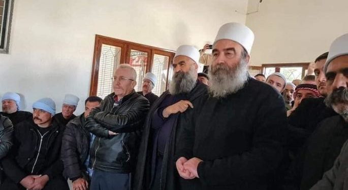 الهجري يحذر من سياسة “التغيير الديمغرافي” التي ينتهجها النظام السوري