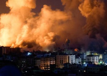 أميركا تتخلي عن مواطنيها في غزةالسفارة تتخلى عن رعاياها من الفلسطينيين الأميركيين