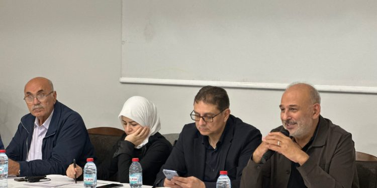 ندوة حول اشراك المجتمعات المحلية في العملية السياسية