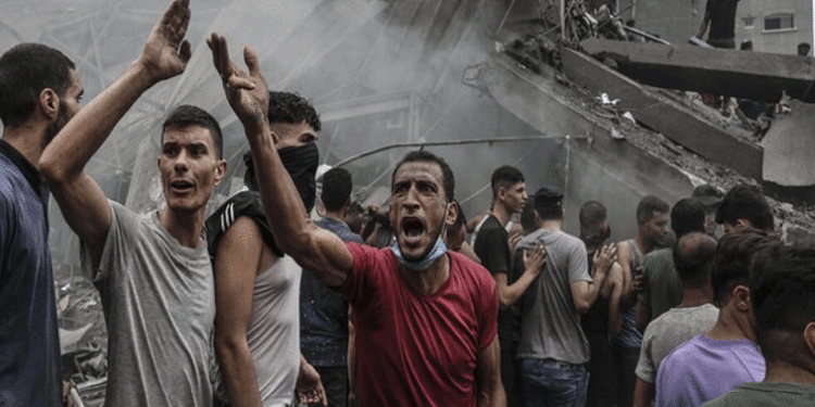 الاحتلال الإسرائيلي الهمجي وانهيار القيم الإنسانية