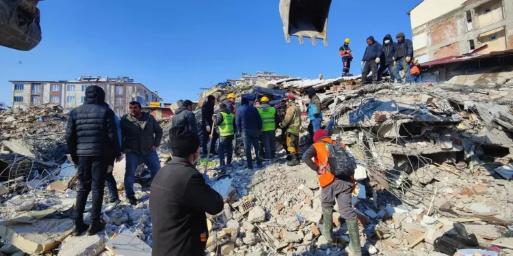 أهم معوِّقات النهوض الحضاري العربي