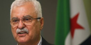 حوار مع جورج صبرا.. ما شروط إعادة الثورة السورية إلى الواجهة؟