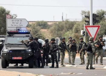 هآرتس: إسرائيل تختلق الأكاذيب هآرتس: حول أحداث 7 أكتوبر.. “اختطفوها حاملاً” و”قطعوا الرؤوس”