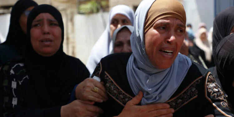 نحن ظلمنا غزَّة حين عملقناها!