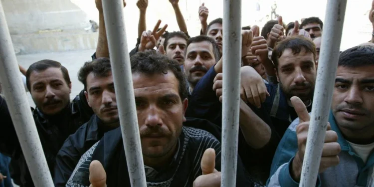 يوم المعتقل السوري على الأبواب والمعارضة لا حراك