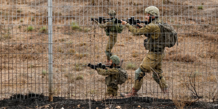 إسرائيل قد تدمر نفسها بنفسها