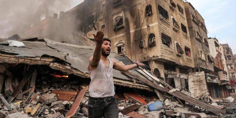 الاحتلال يرتكب مجازر مروعة وسط تدهور الأوضاع الإنسانية