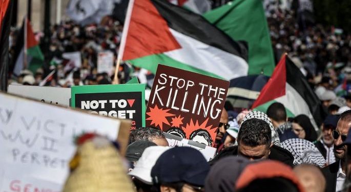 الإنسانية قصّةٌ معقَّدة