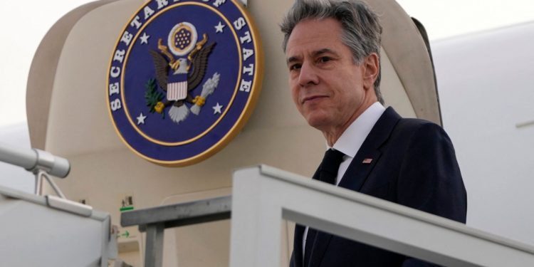 “المجلة” تنشر نص “اتفاق باريس” بين إسرائيل و”حماس”… تحويل الهدنة إلى حل سياسي من ثلاث مراحل