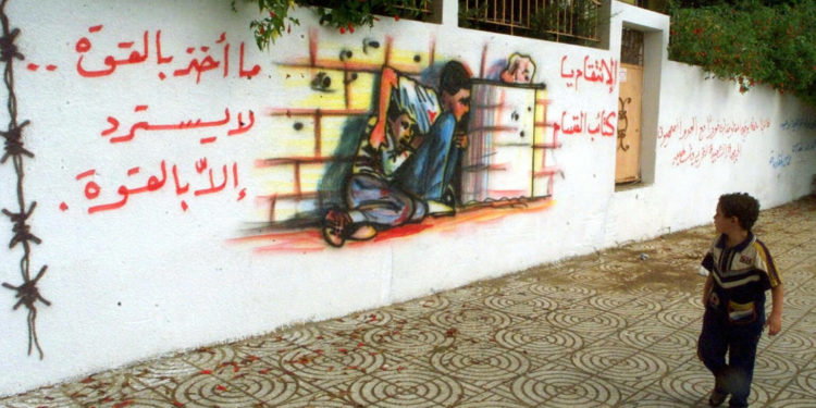 حرب من كلمات: كيف خسرنا معركة «الشعار السياسي» وكيف نستعيدها؟