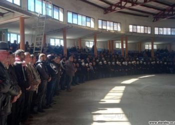 الآلاف في السويداء يشيّعون أول قتيل سقط برصاص النظام السوري