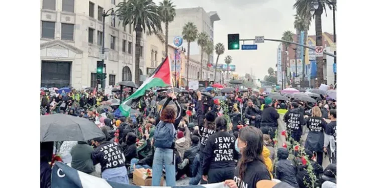 لماذا يكرهوننا: معاداة الصهيونية في المجتمع اليهودي‏