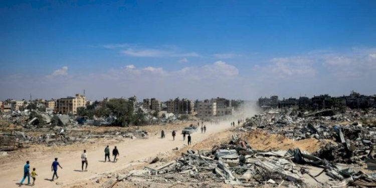 انعدام مصادر الدخل وتدهور الوضع الإنساني في غزة