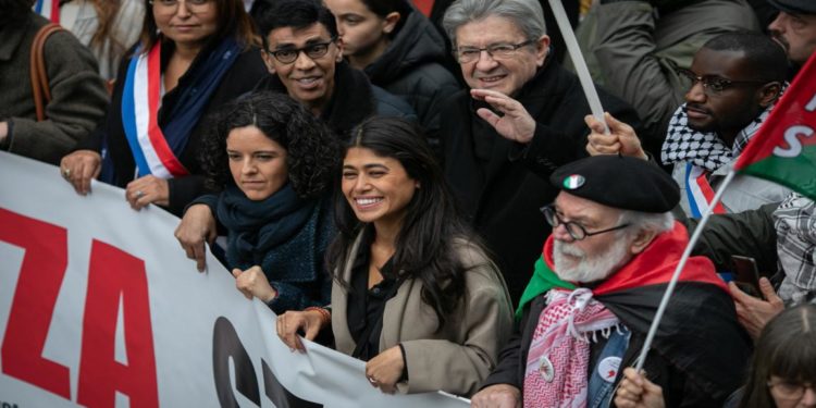 إرهاب إسلامي” حسب الطلب