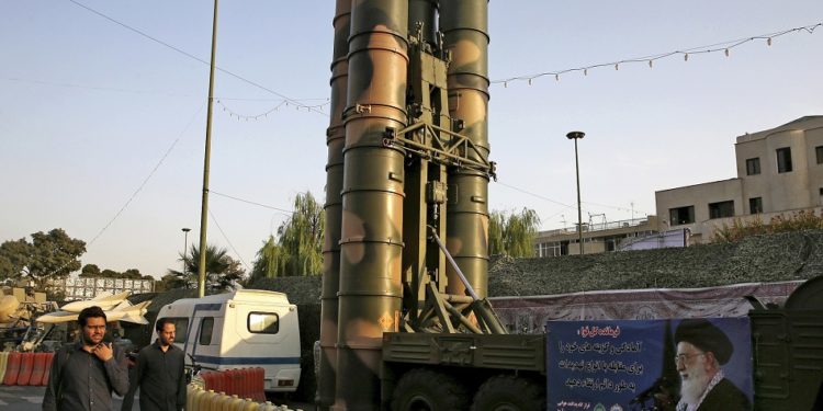 إطلالة على الصراع التنافسي بين إيران والكيان الصهيوني