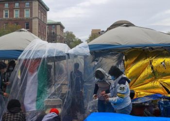 الحراك الطلابي لأجل غزّة يتسع في ولايات أميركية وسط حملة اعتقالات