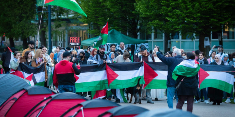 شبح فيتنام يحوم فوق الجامعات الأميركية