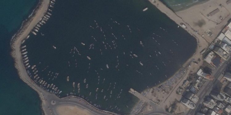 غزة.. وما وراء الميناء؟!