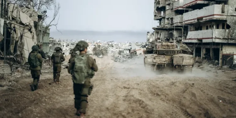 غازي حمد لـ”العربي الجديد”: تصور الاحتلال الجديد يختلف عن مبادرة بايدن