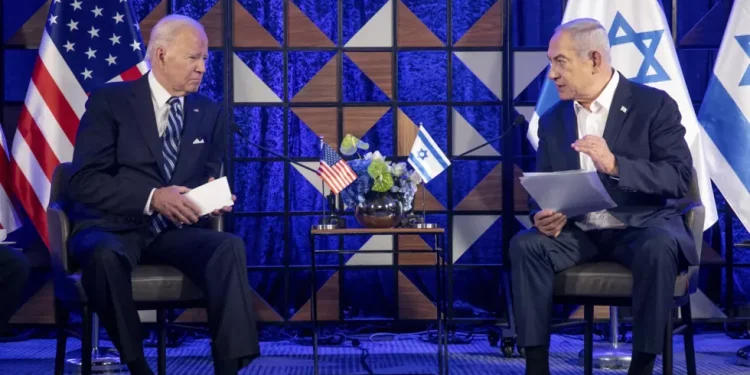 الإدارة الأمريكية منحت الضوء الأخضر لتدمير غزة