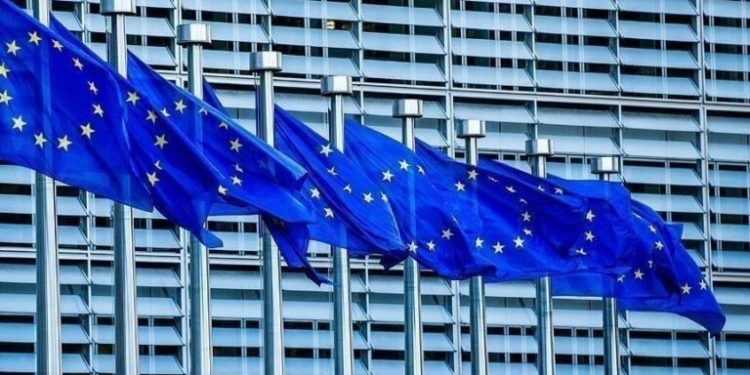 أوروبا تبحث عن حلول.. هل ستغيّر موقفها من الأسد؟