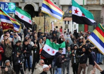 اعتصام الكرامة في الجنوب السوري وشماله.. ما تبقى من رأسمال الثورة