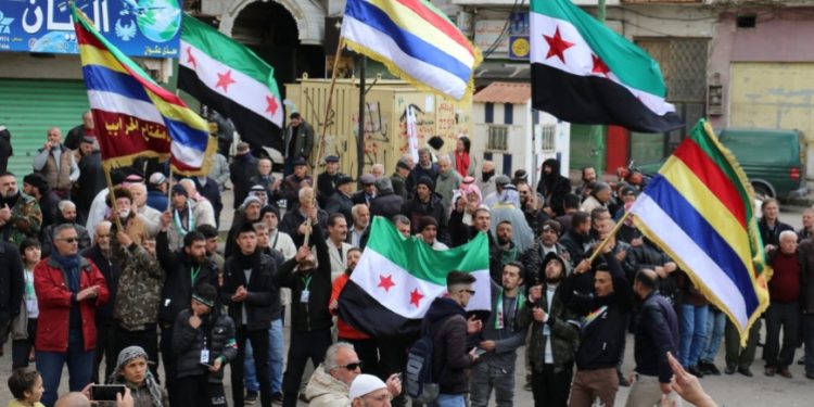 اعتصام الكرامة في الجنوب السوري وشماله.. ما تبقى من رأسمال الثورة