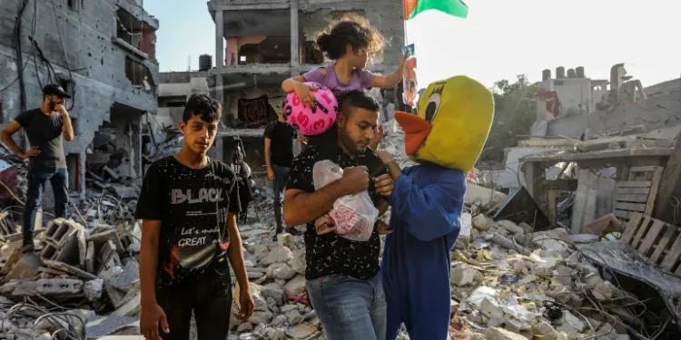 تكثيف الجهود الدولية لوقف العدوان الإسرائيلي