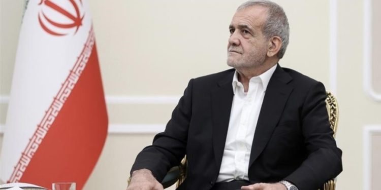 إيران بين التحديات الإقليمية والفرص الدبلوماسية