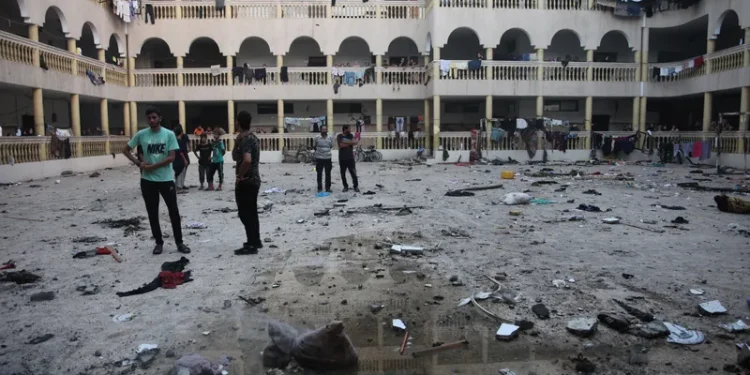 إسرائيل تكشف تفاصيل بشأن قصف مدرسة التابعين في غزة
