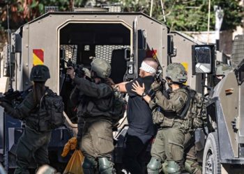 تهديدات غالانت بحرب قريبة على لبنان كذر الرماد في العيون