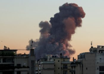 استهداف مقر قيادة حزب الله في بيروت.. الإعلام الإسرائيلي يرجّح مقتل نصر الله