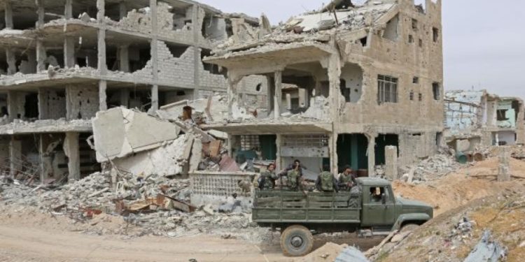 مصائر السوريين في إدلب والتخوف من العدوان