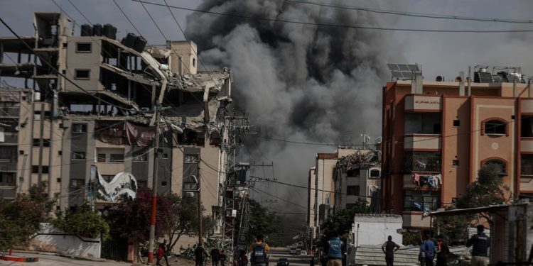 الشعب الفلسطيني يتم إبادته بأسلحة أميركية محرمة دوليًا